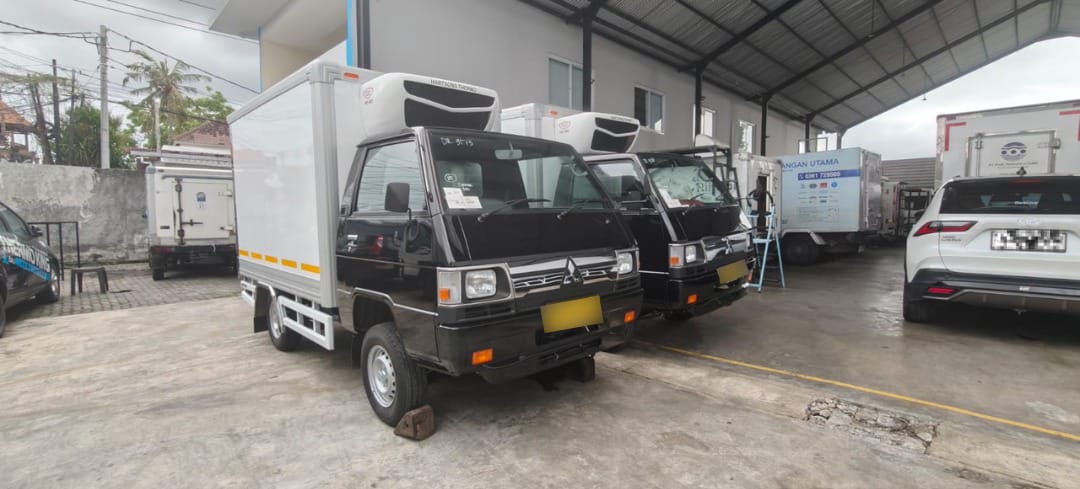 New Armada - Mini Box Reefer Truck - Photo 6