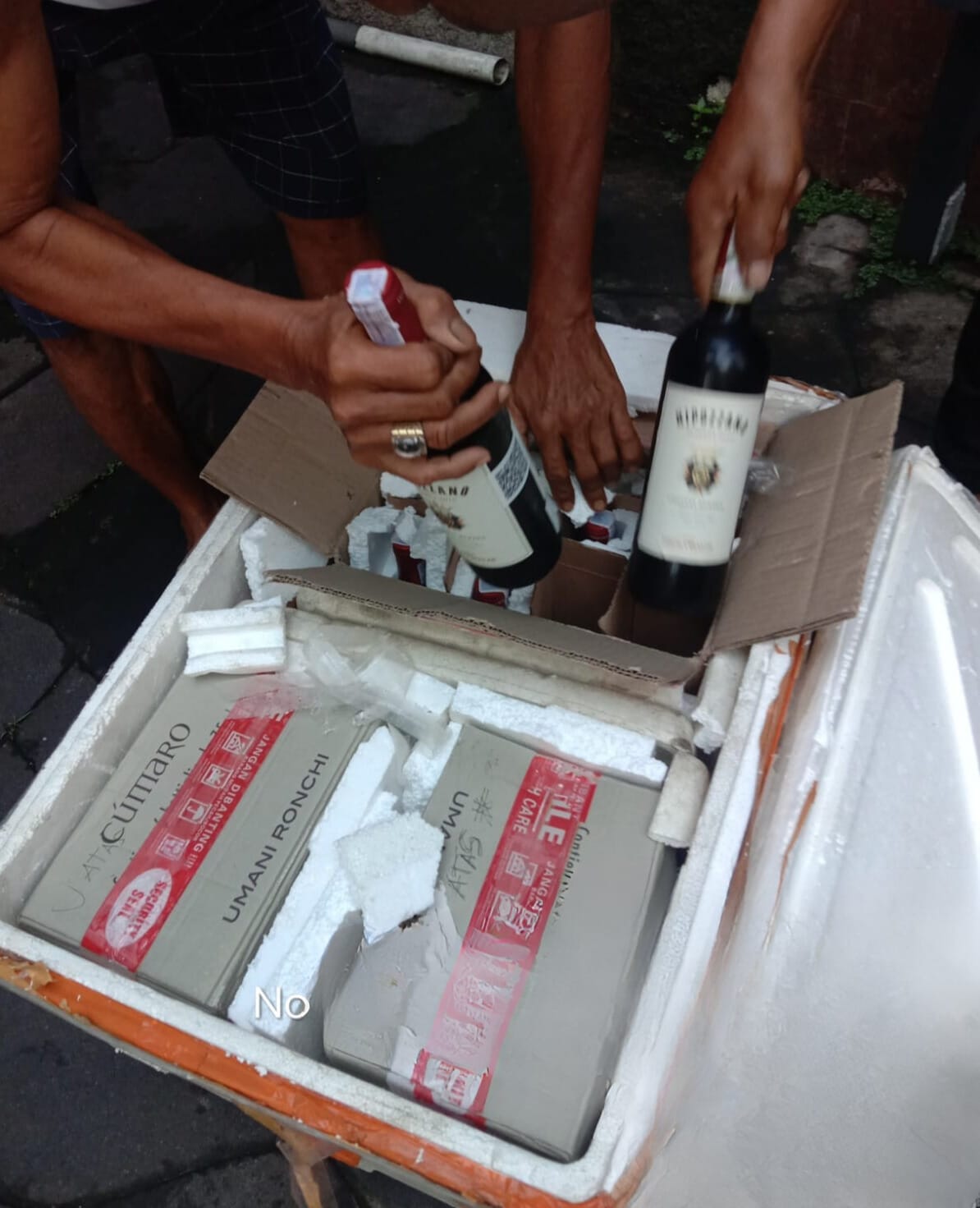 Pengecekan f&b untuk wine produk